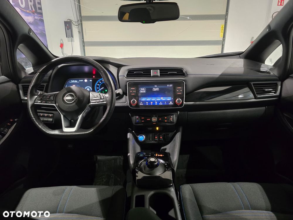 Nissan Leaf 40kWh N-Connecta - 12