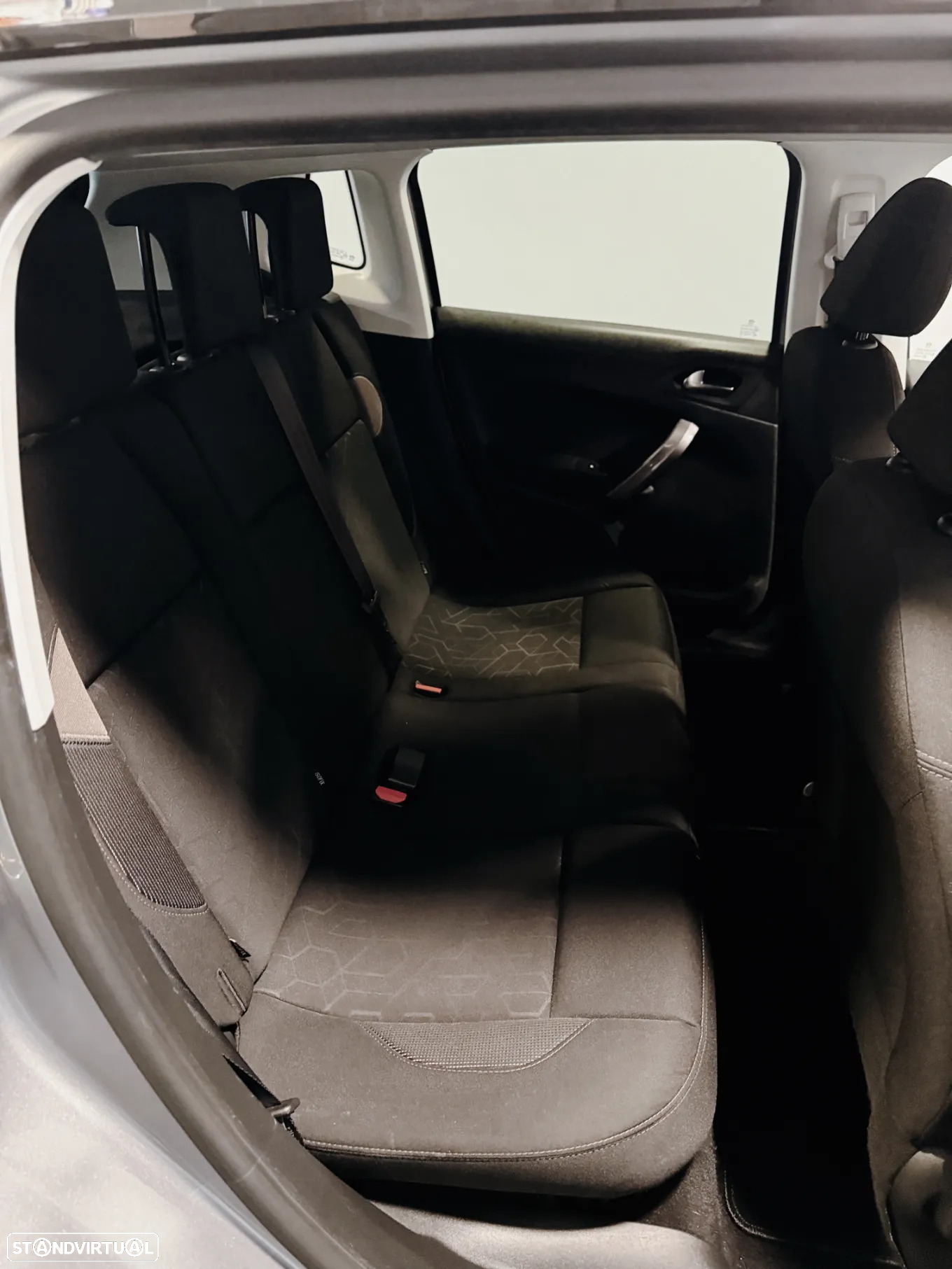 Peugeot 2008 1.4 HDi Active - 18