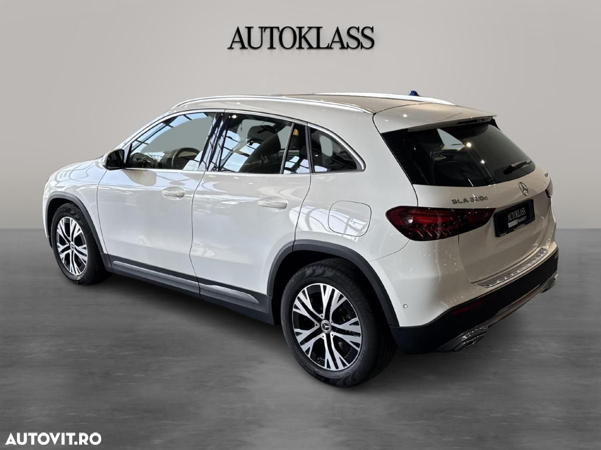 Mercedes-Benz GLA 220 d 4MATIC Aut. - 3