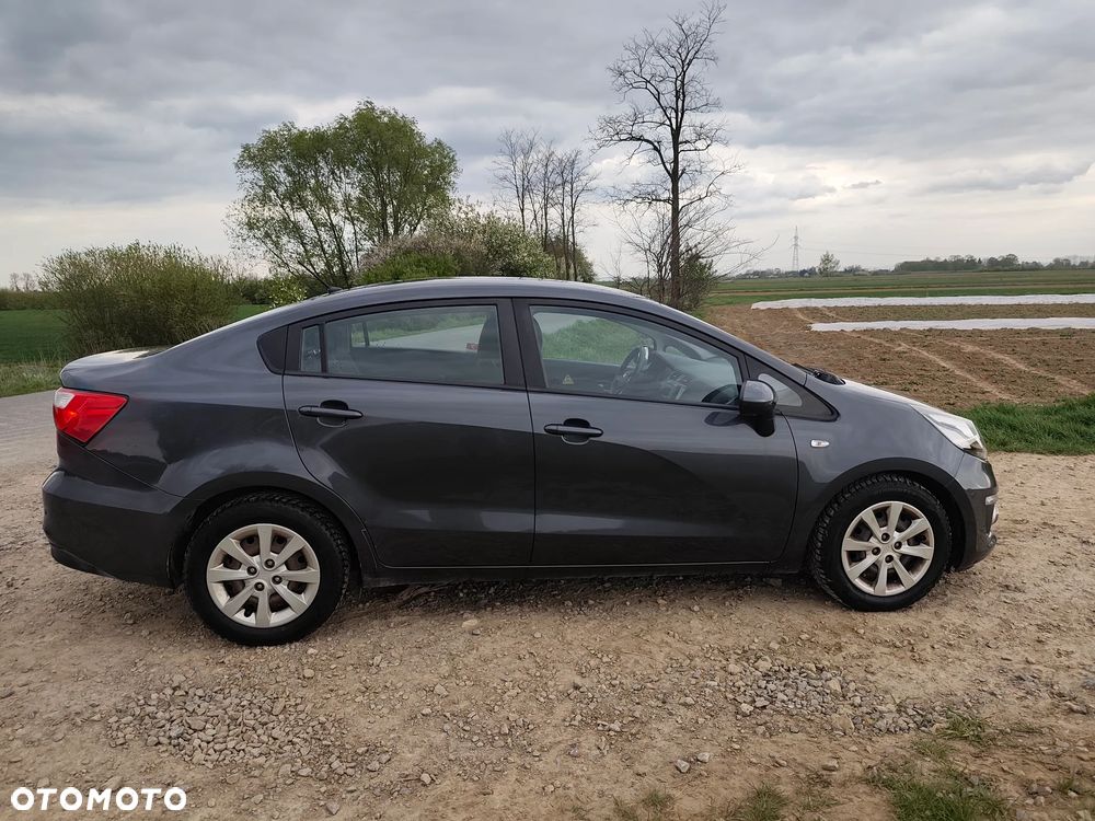 Kia Rio 1.4 M - 7