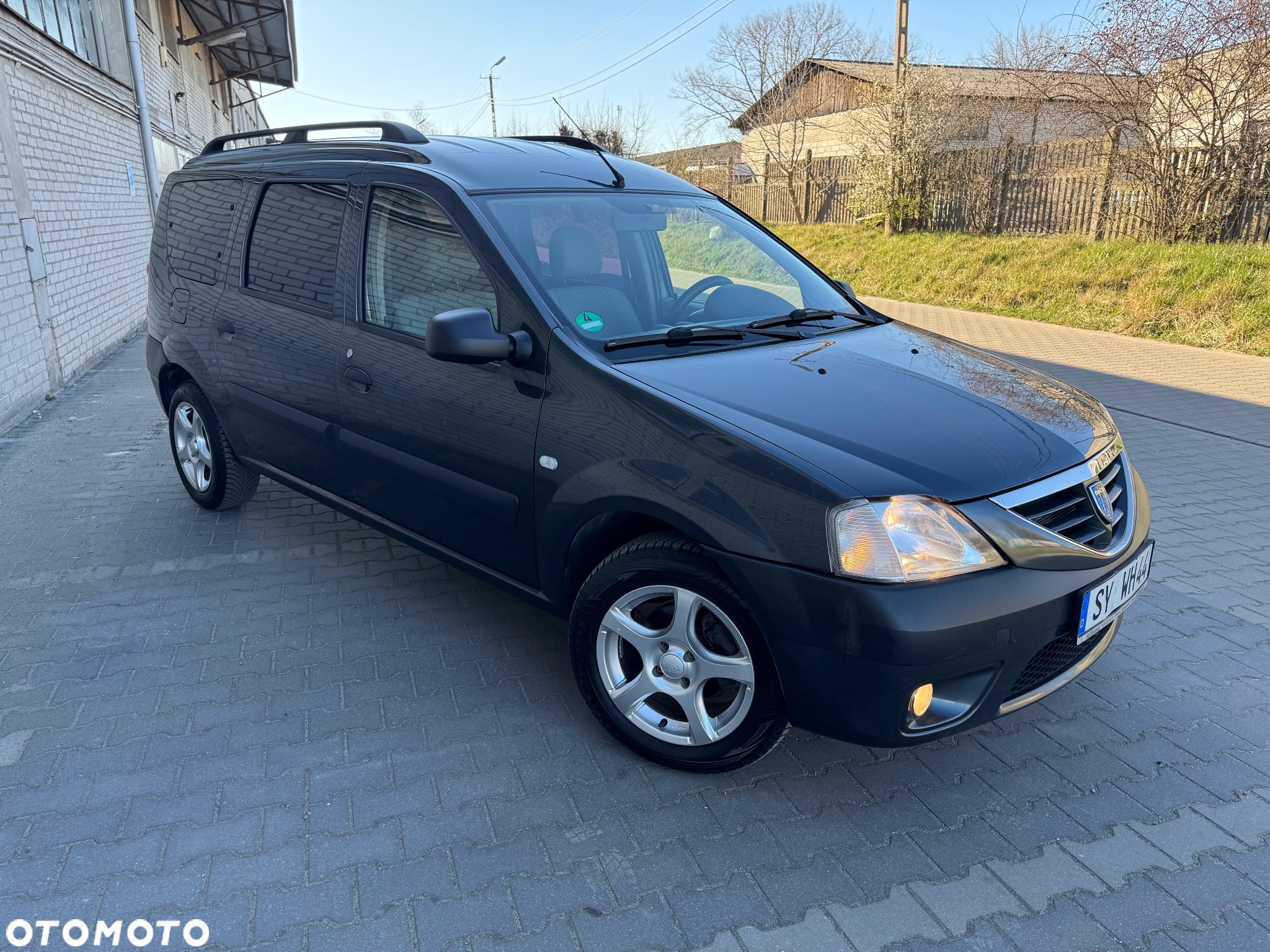 Dacia Logan - 5