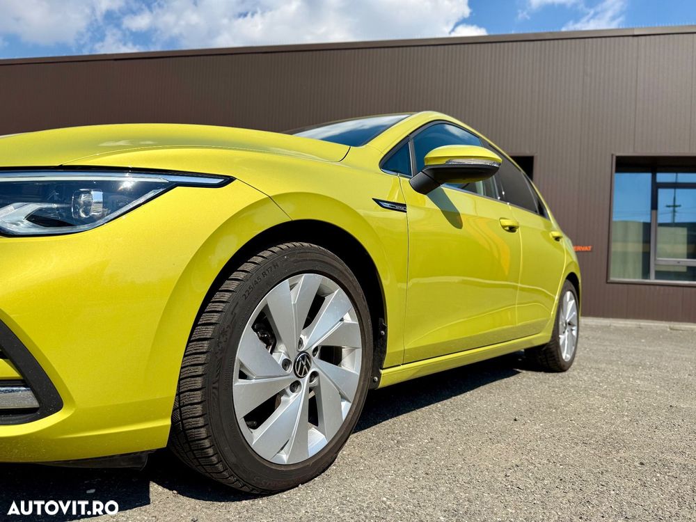 Volkswagen Golf 1.5 eTSI ACT DSG MHEV Style - 9