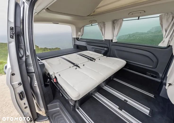 Mercedes-Benz Klasa V - 17