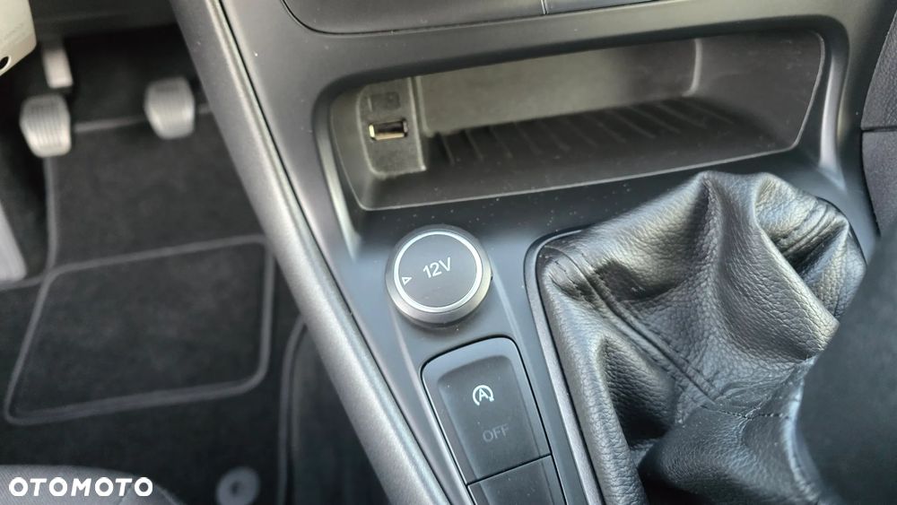 Ford Focus - 19
