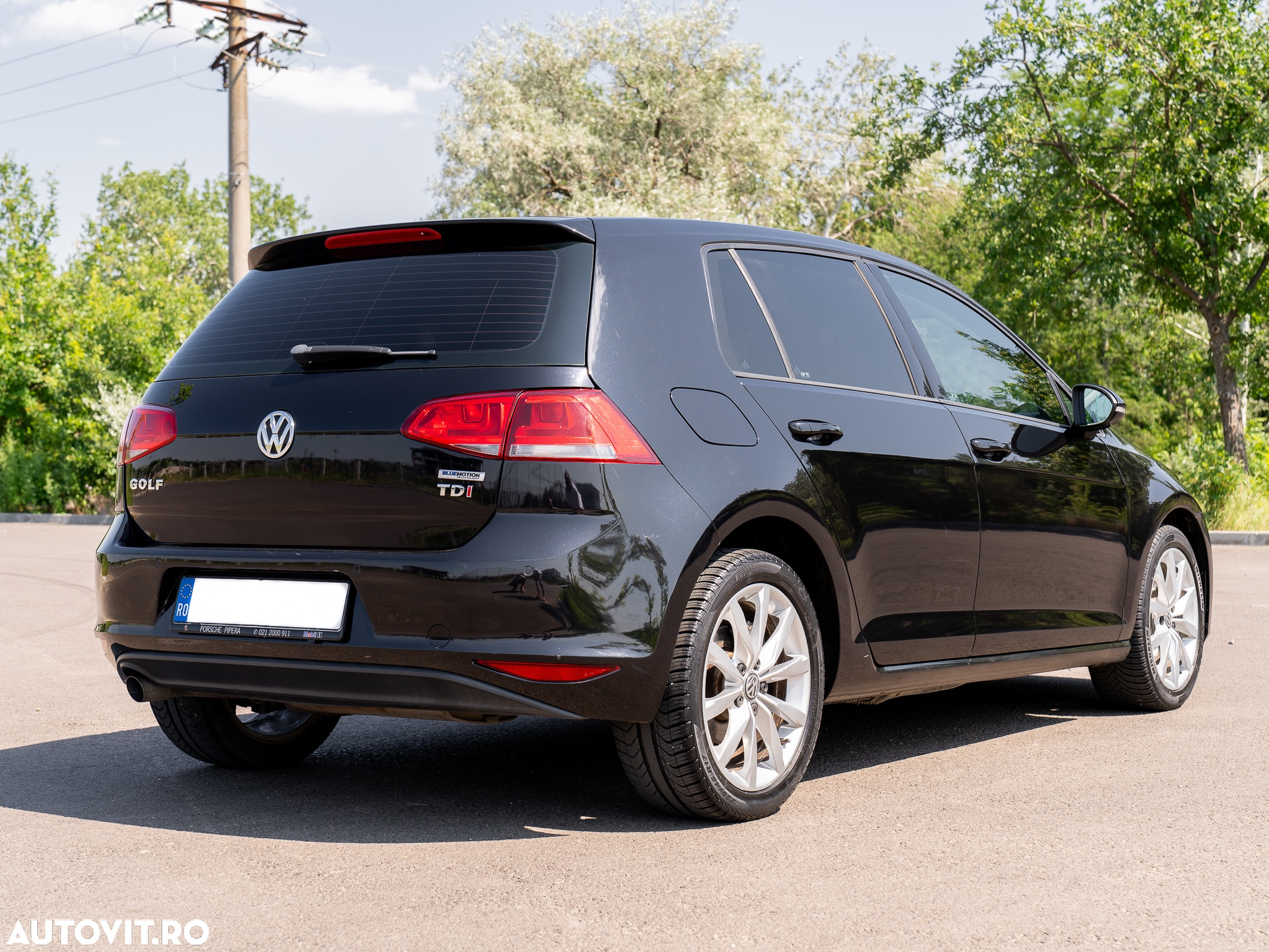 Volkswagen Golf 1.6 TDI DPF BMT DSG Comfortline - 10
