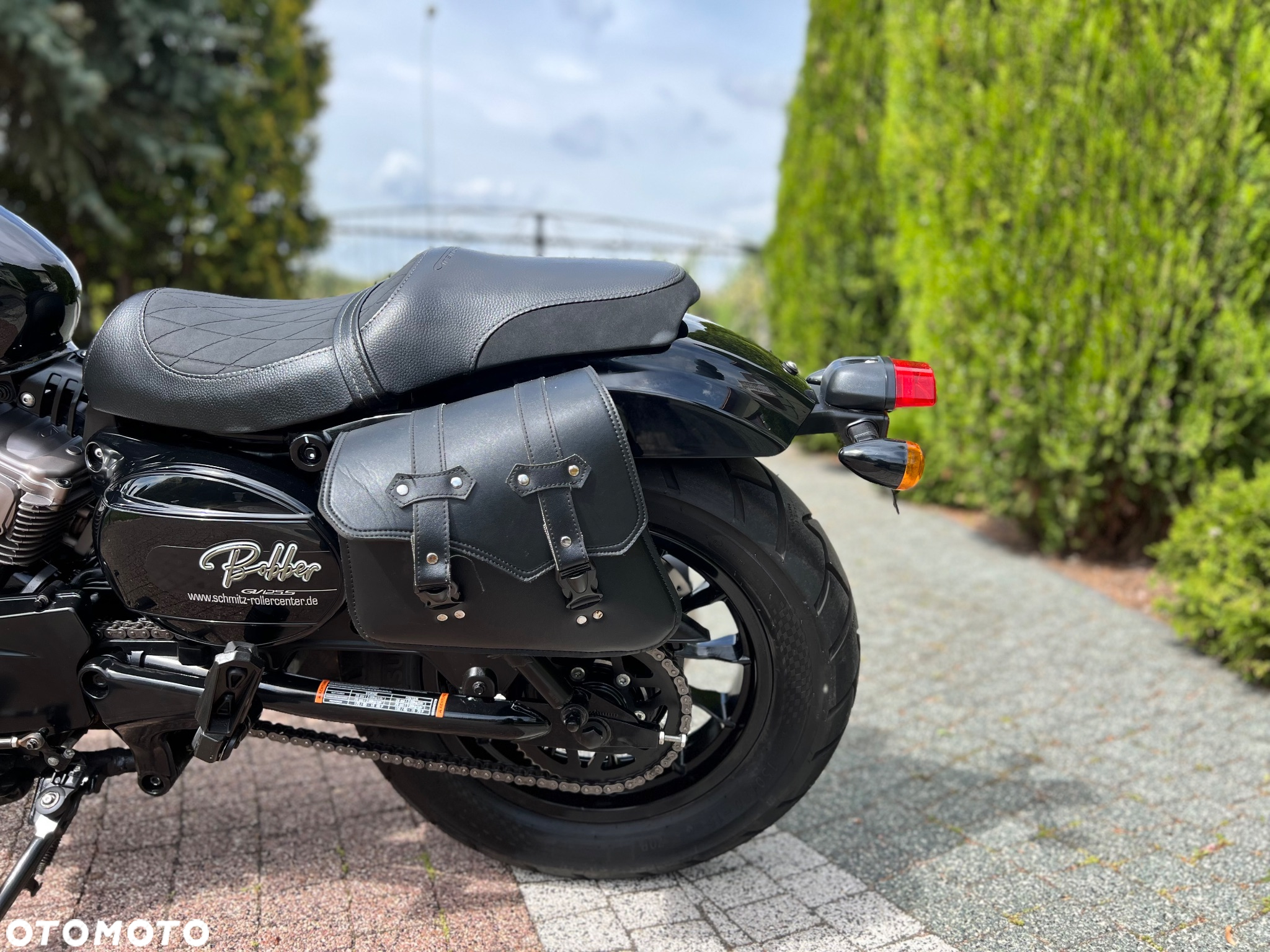 Hyosung GV - 20