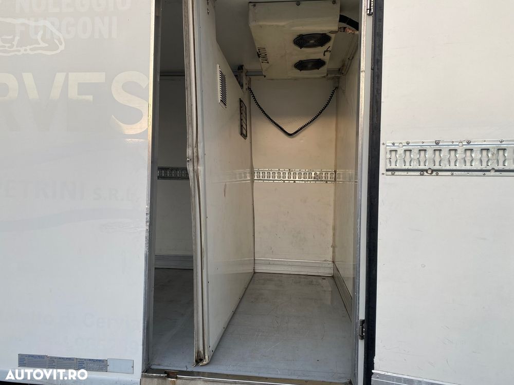 Ford TRANSIT - 13