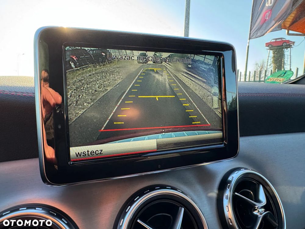 Mercedes-Benz GLA 250 4Matic 7G-DCT AMG Line - 33