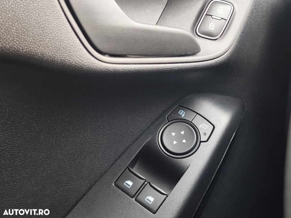 Ford Fiesta 1.1 Titanium - 25