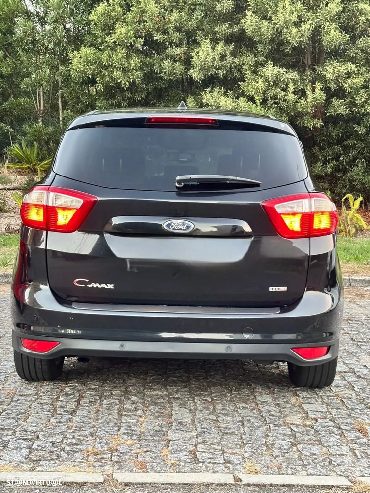 Ford C-Max - 11