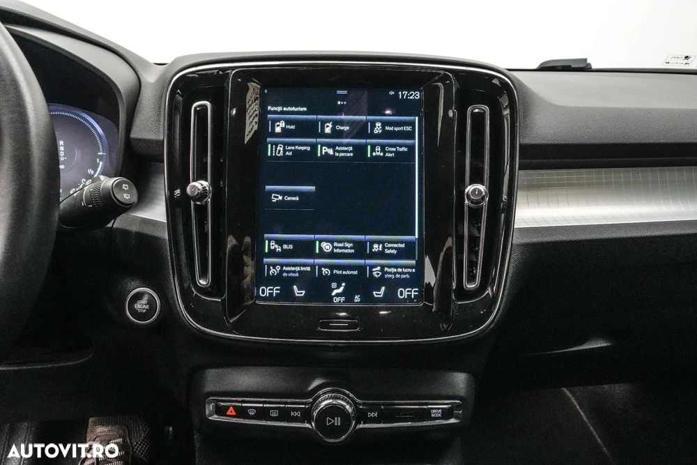 Volvo XC 40 Recharge T5 Twin Engine AT7 Inscription Expression - 22