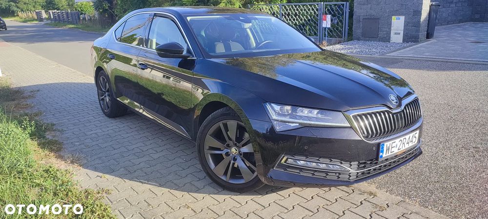 Skoda Superb 2.0 TDI SCR Style DSG - 1