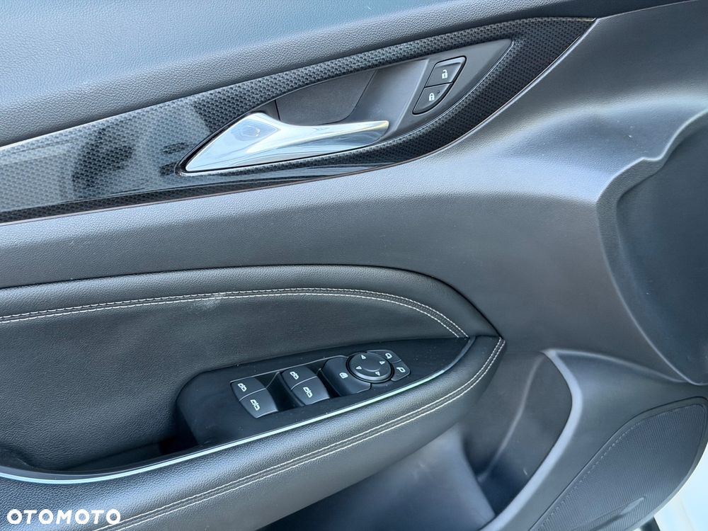 Opel Insignia Sports Tourer 1.5 Direct InjectionT Innovation - 20