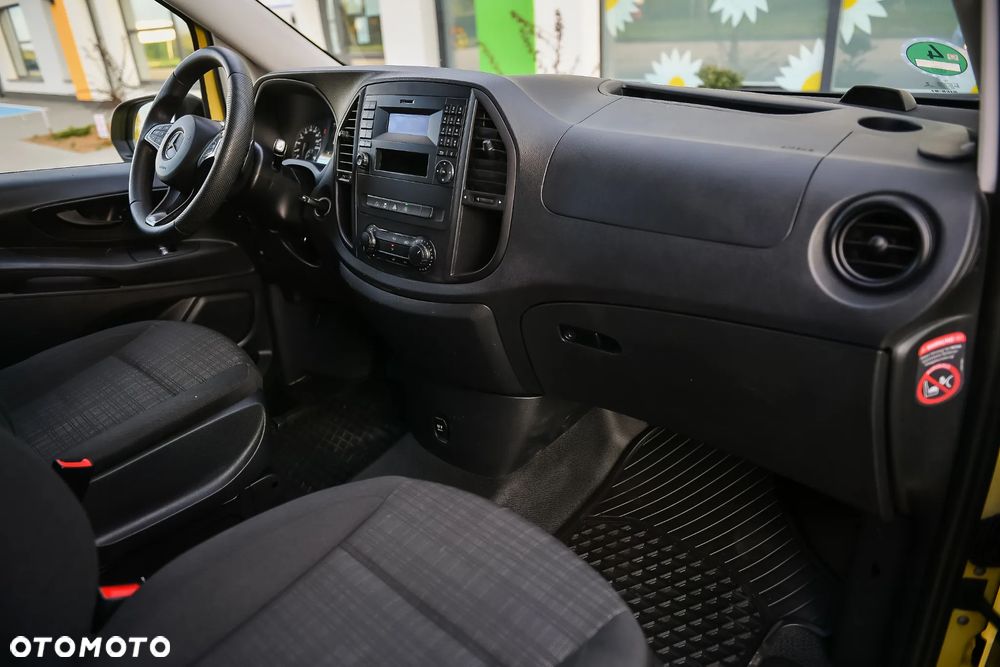 Mercedes-Benz Vito - 19