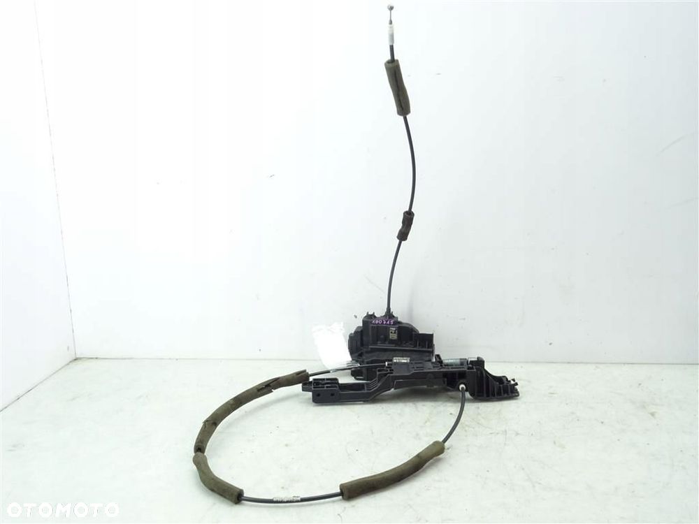 Zamek drzwi tył prawy INFINITI FX30 2003-2008 3 PINY - 1