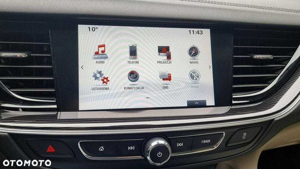 Opel Insignia - 21