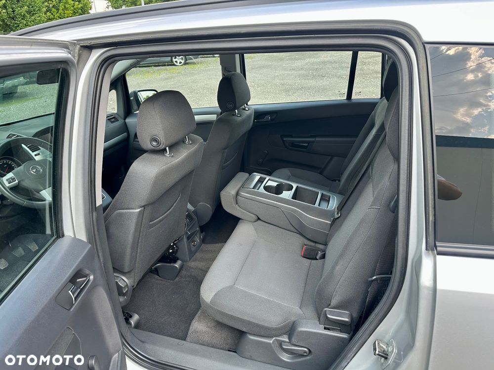 Opel Zafira 1.6 ECOFLEX Family Plus - 12