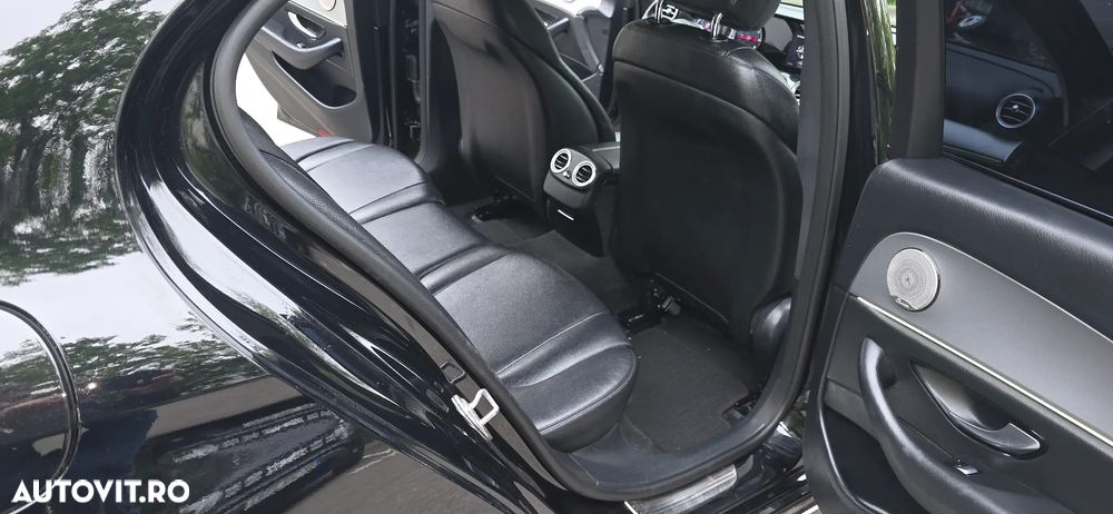 Mercedes-Benz E 200 d 9G-TRONIC AMG Line - 13