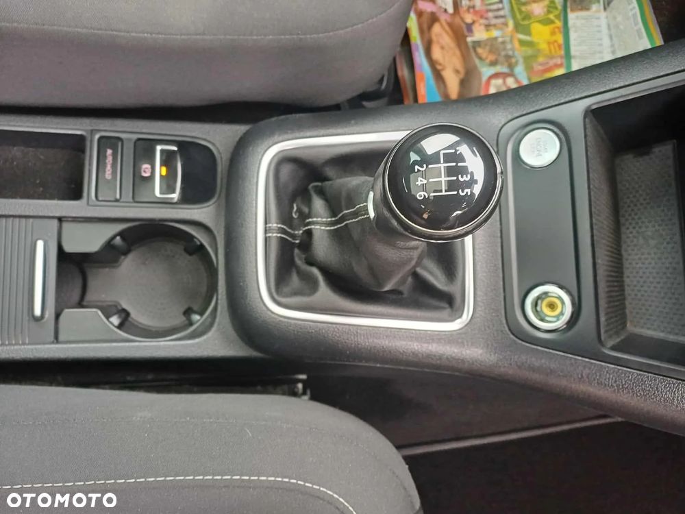 Volkswagen Tiguan - 19