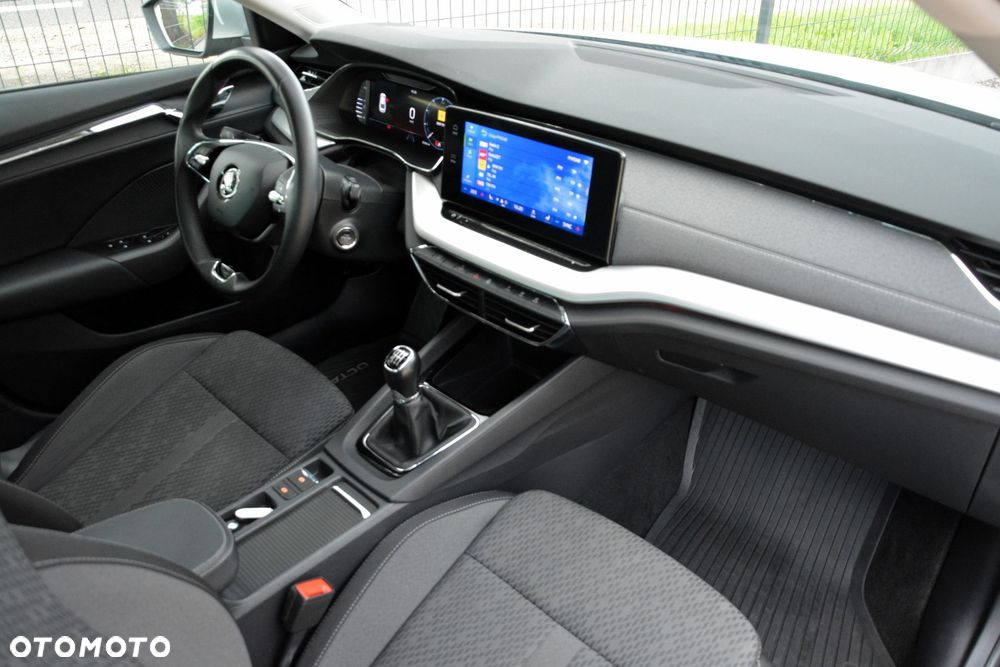 Skoda Octavia 1.5 TSI ACT Style - 15