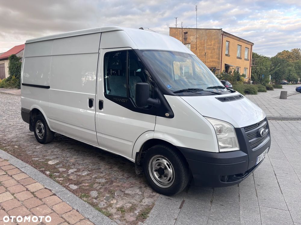 Ford Transit - 12