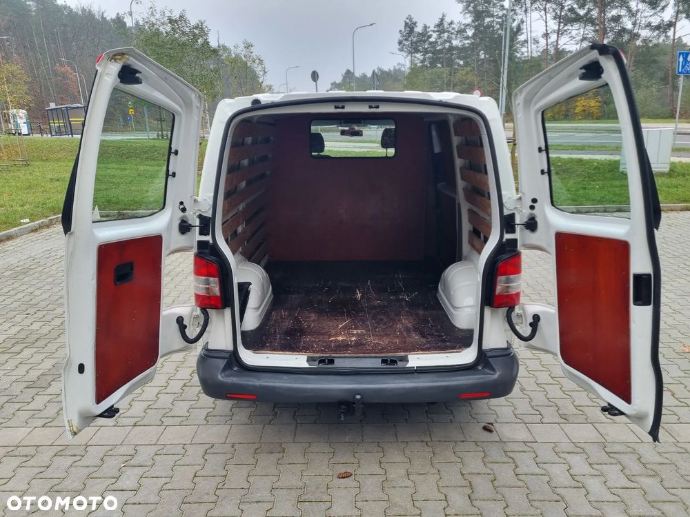 Volkswagen Transporter - 8