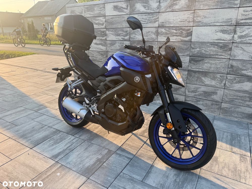 Yamaha MT - 16