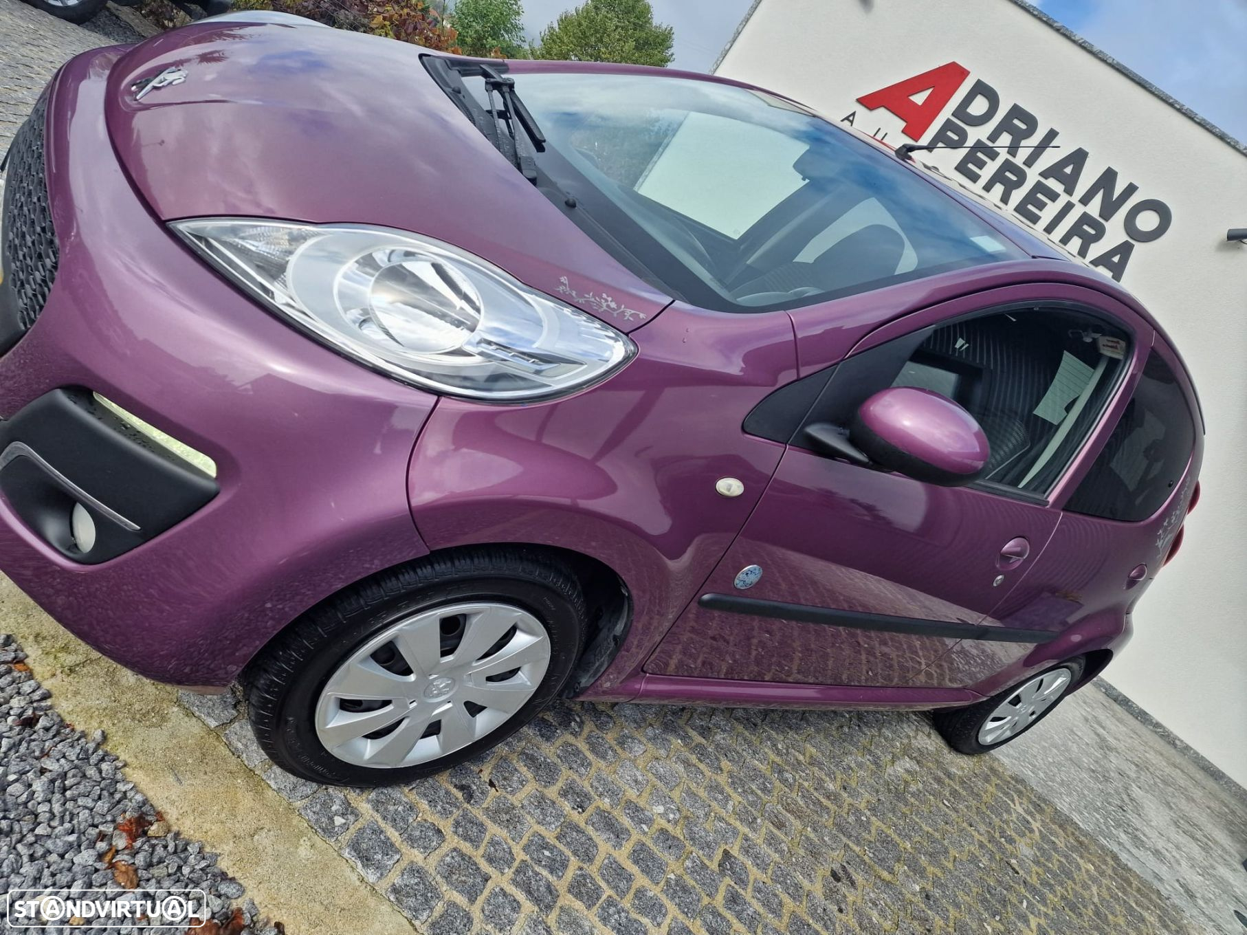 Peugeot 107 1.0 SE Envy 2-Tronic - 17
