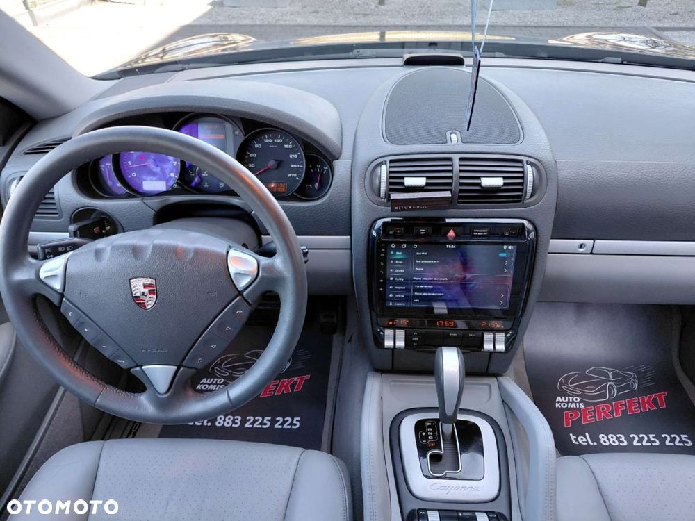 Porsche Cayenne - 20