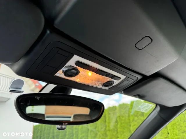 BMW Seria 1 120d Cabrio - 27