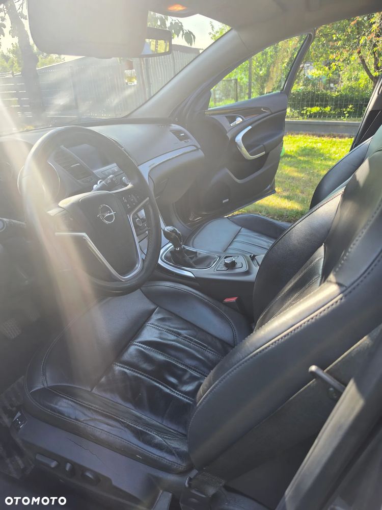 Opel Insignia 2.0 T Sport 4x4 - 5