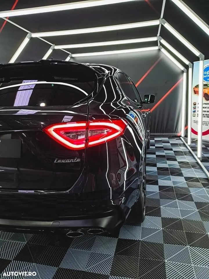 Maserati Levante - 11