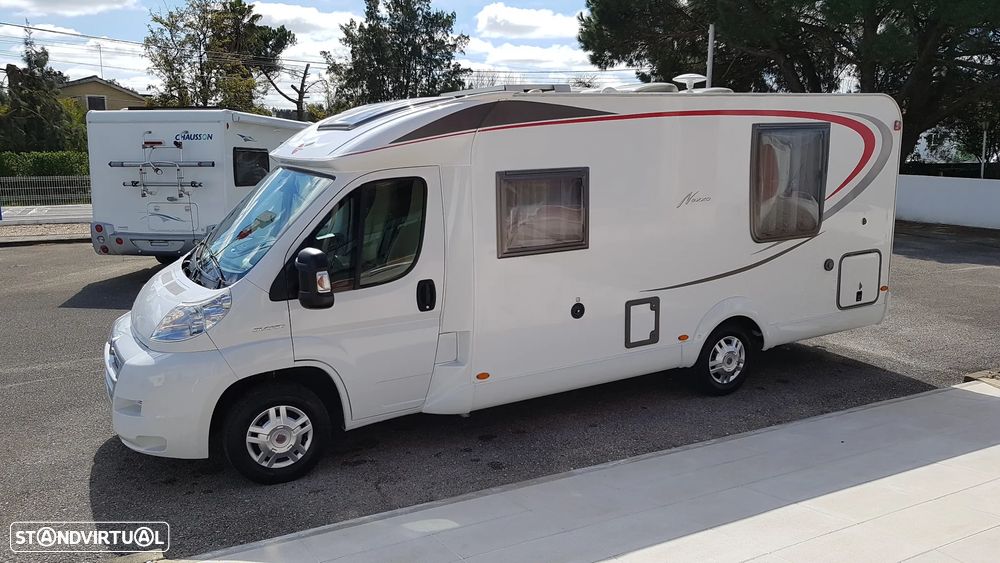 Burstner Nexxo T 687 Cama Central - 5