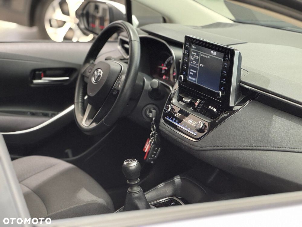 Toyota Corolla 1.5 Comfort - 38