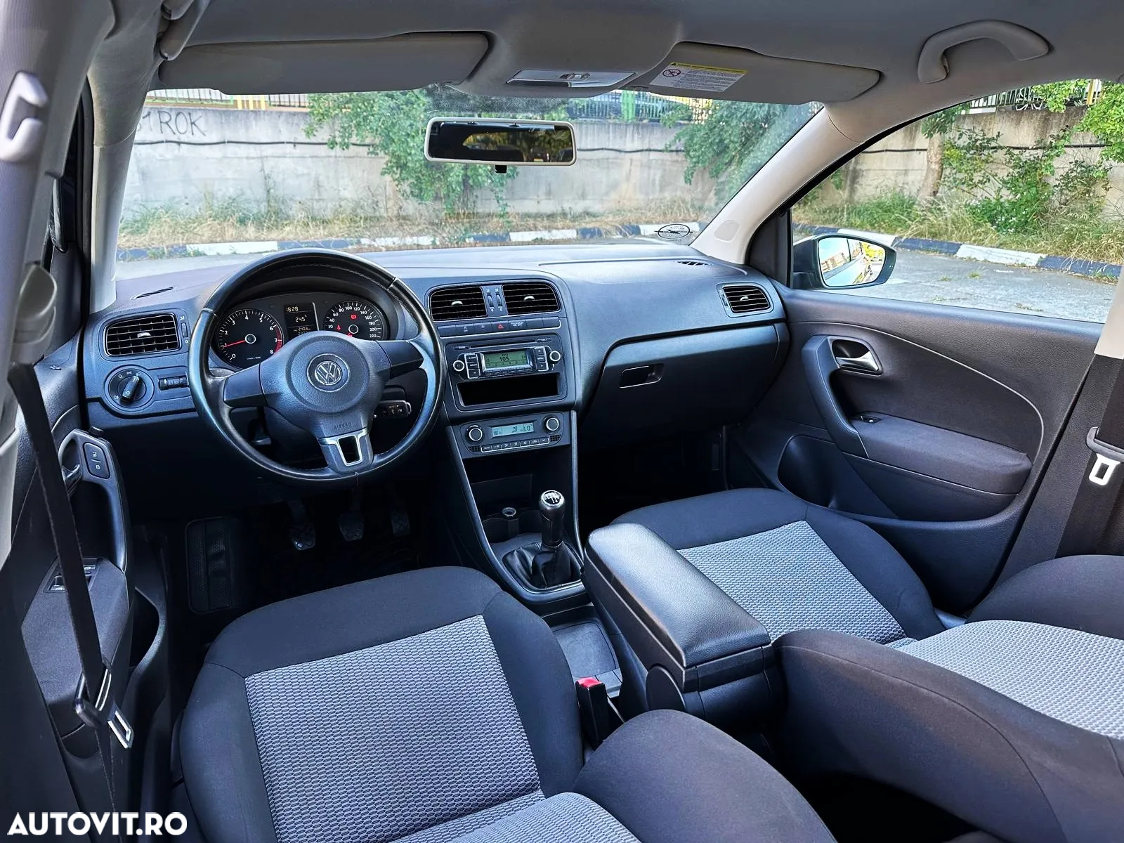 Volkswagen Polo 1.2 Comfortline - 8