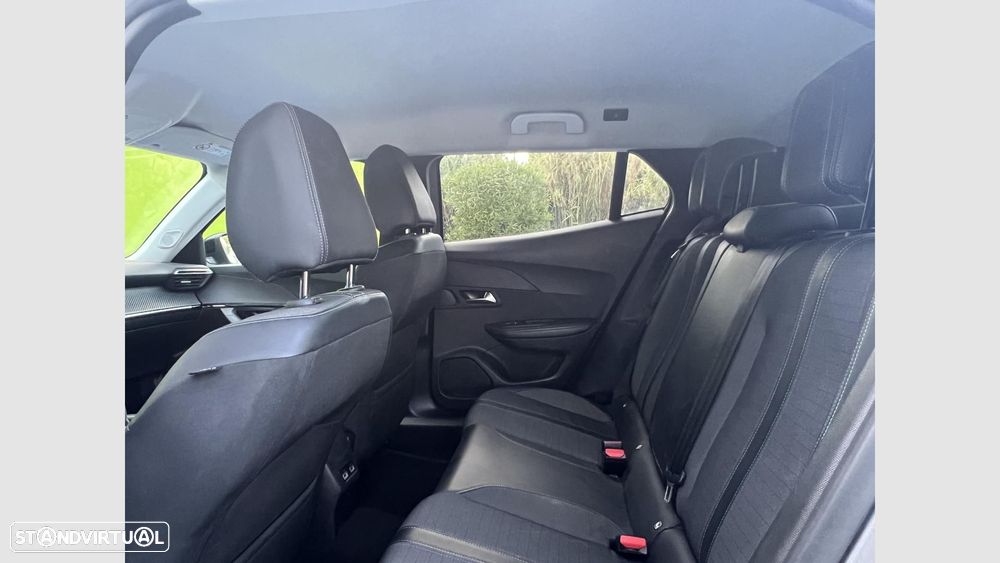 Peugeot 2008 1.2 PureTech Allure - 13