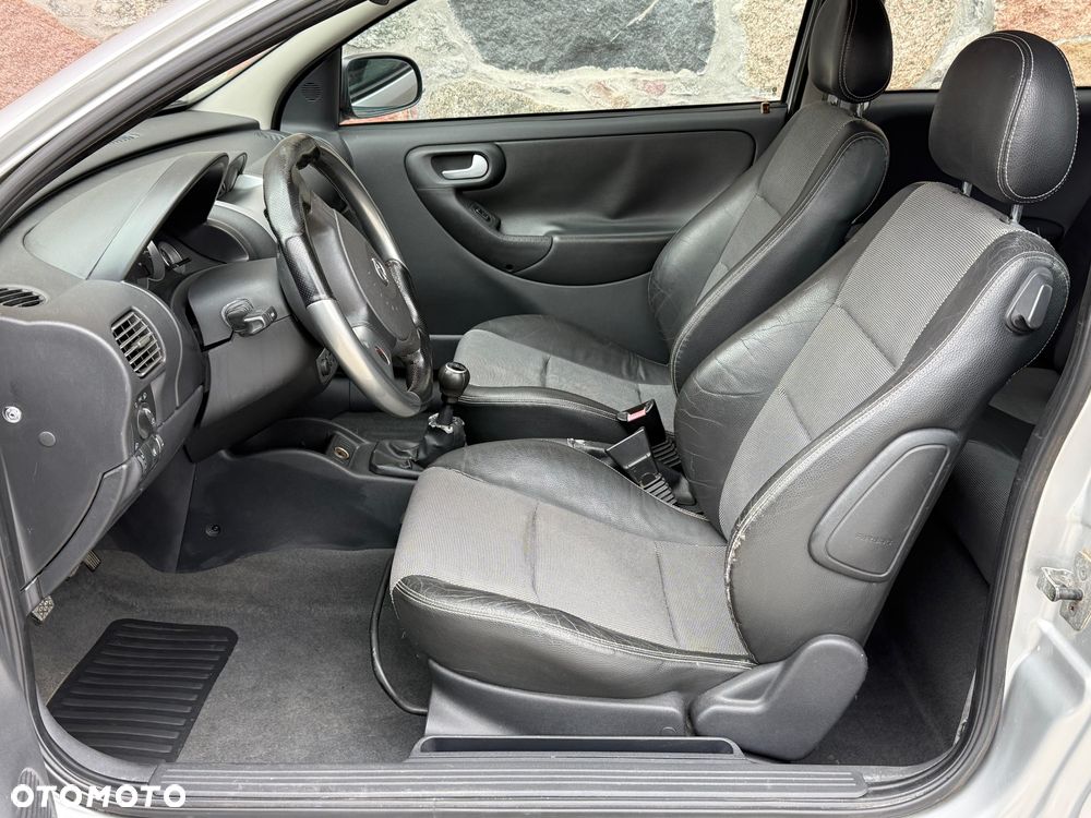 Opel Corsa 1.7 CDTI GSi - 10