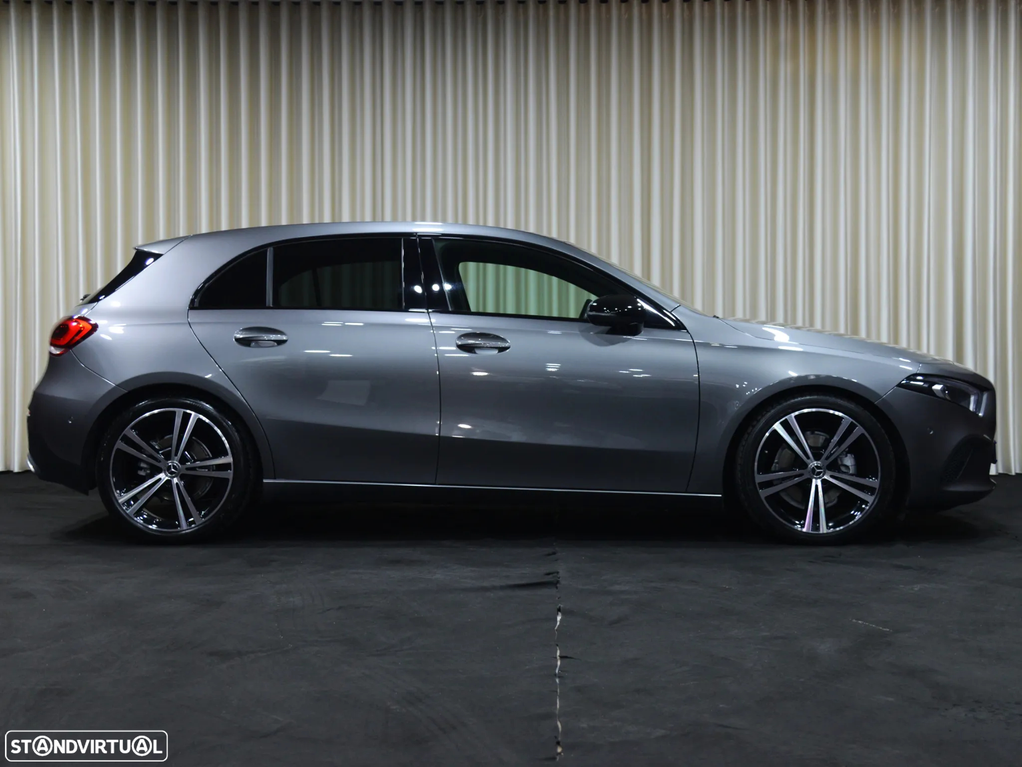 Mercedes-Benz A 180 d Progressive Aut. - 7