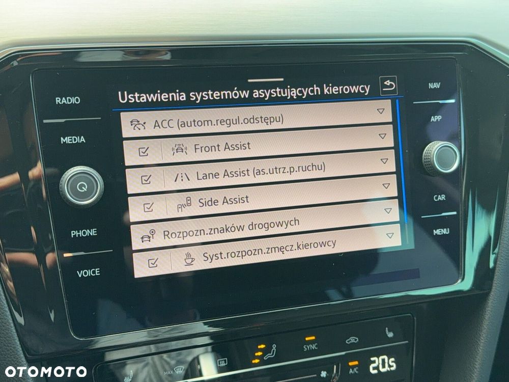 Volkswagen Passat Variant - 29