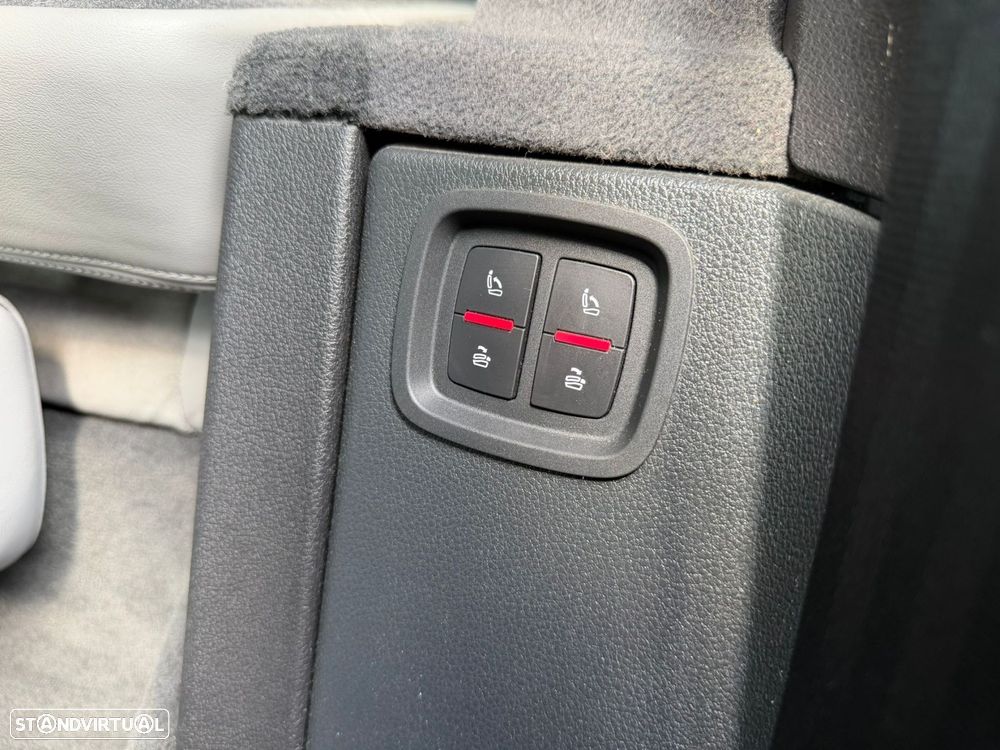Audi Q7 3.0 TDI quattro tiptronic 7L - 36