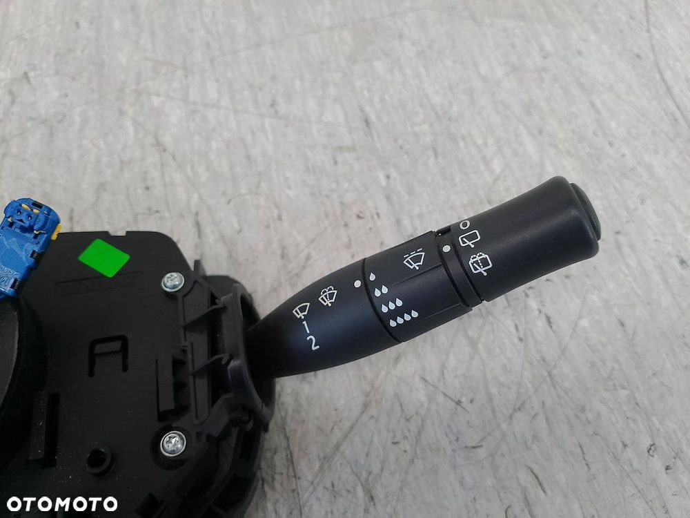 PRZEŁĄCZNIK ZESPOLONY RENAULT MEGANE II 8200216459 1.4 16V - 6