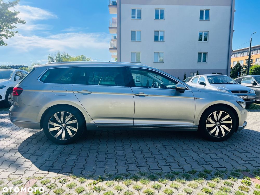 Volkswagen Passat 2.0 TDI SCR 4Motion DDG Highline - 7