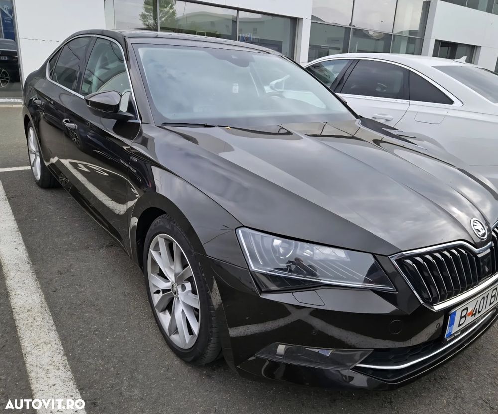 Skoda Superb 2.0 TDI DSG Style - 5