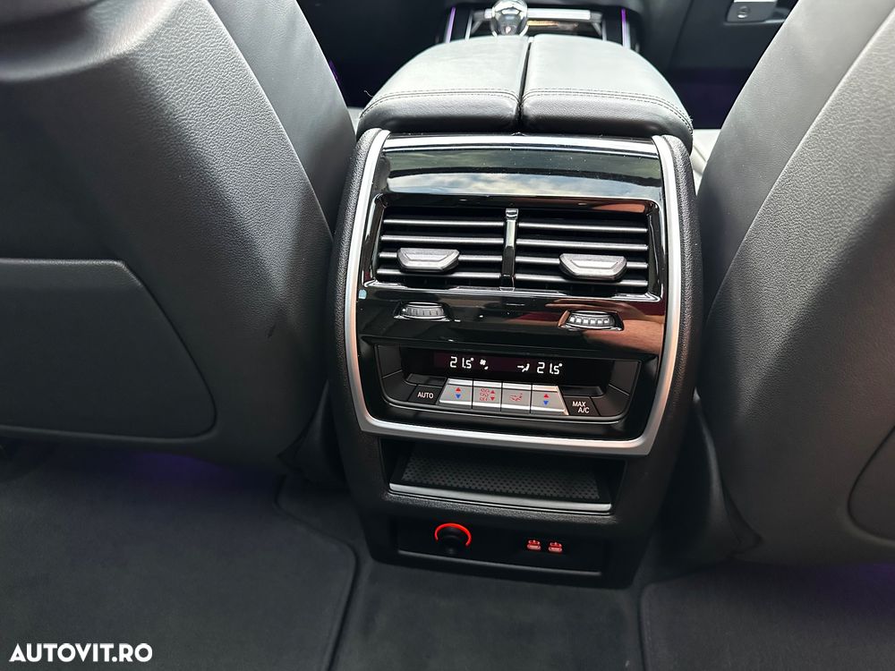 BMW X7 xDrive30d - 12