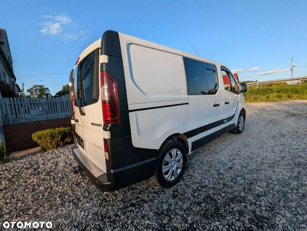 Renault Trafic - 9