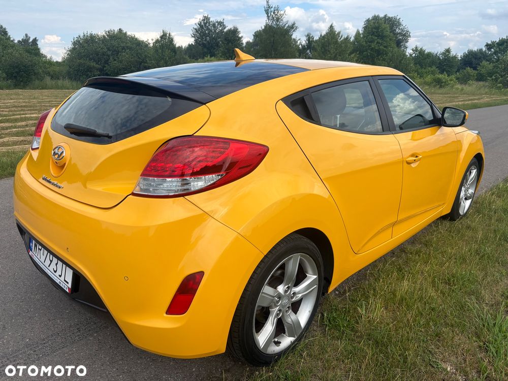 Hyundai Veloster 1.6 GDI Premium - 13