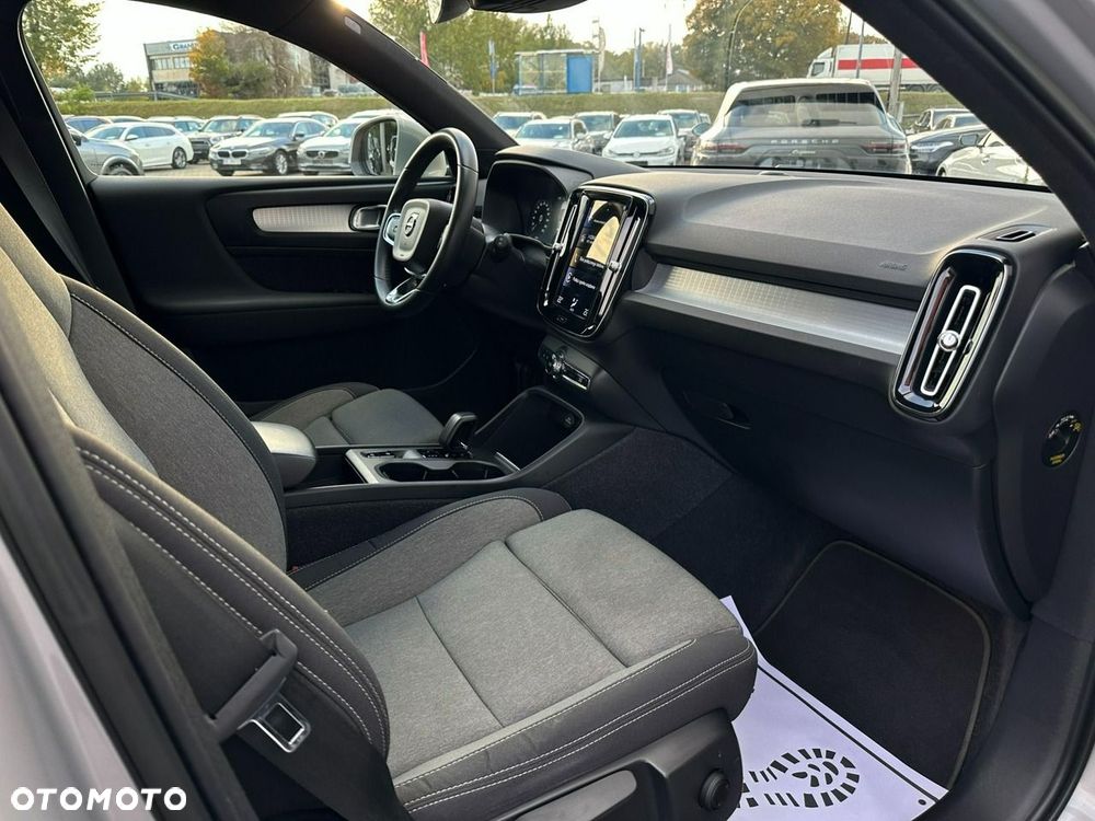 Volvo XC 40 T4 Plug-In Hybrid Core - 18