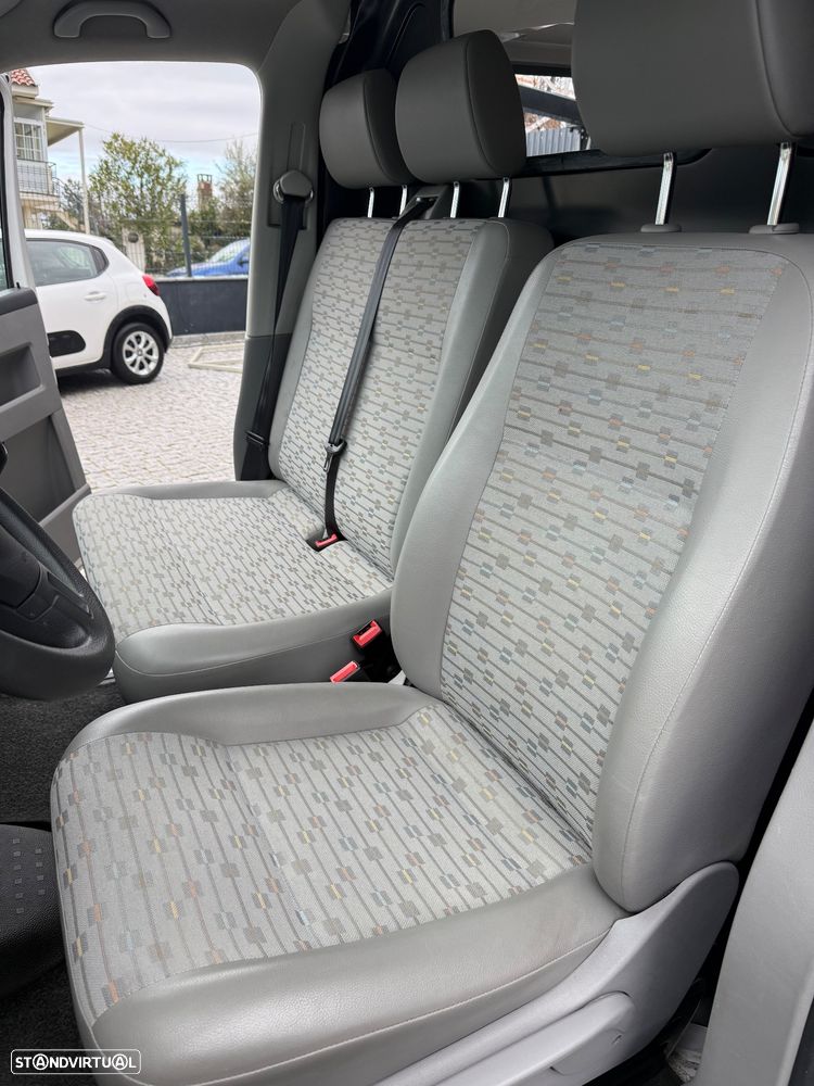 VW Transporter Transport 2.0 TDi 114 Extra AC BlueMotion - 11