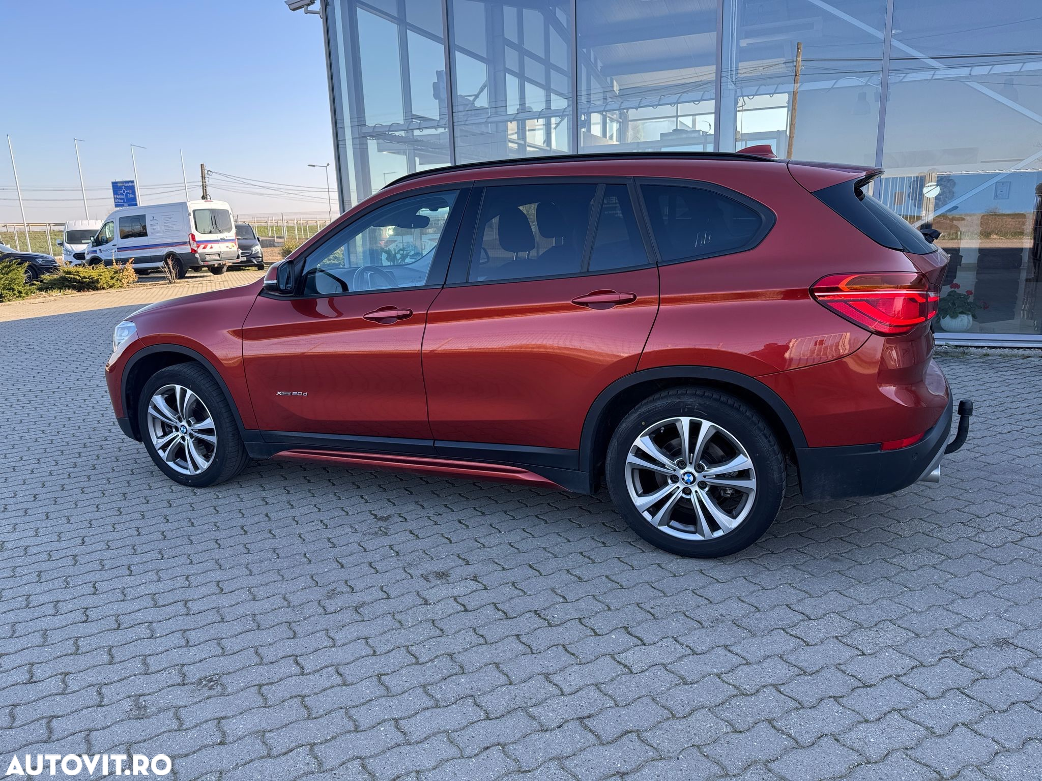 BMW X1 xDrive20d Aut. Sport Line - 7