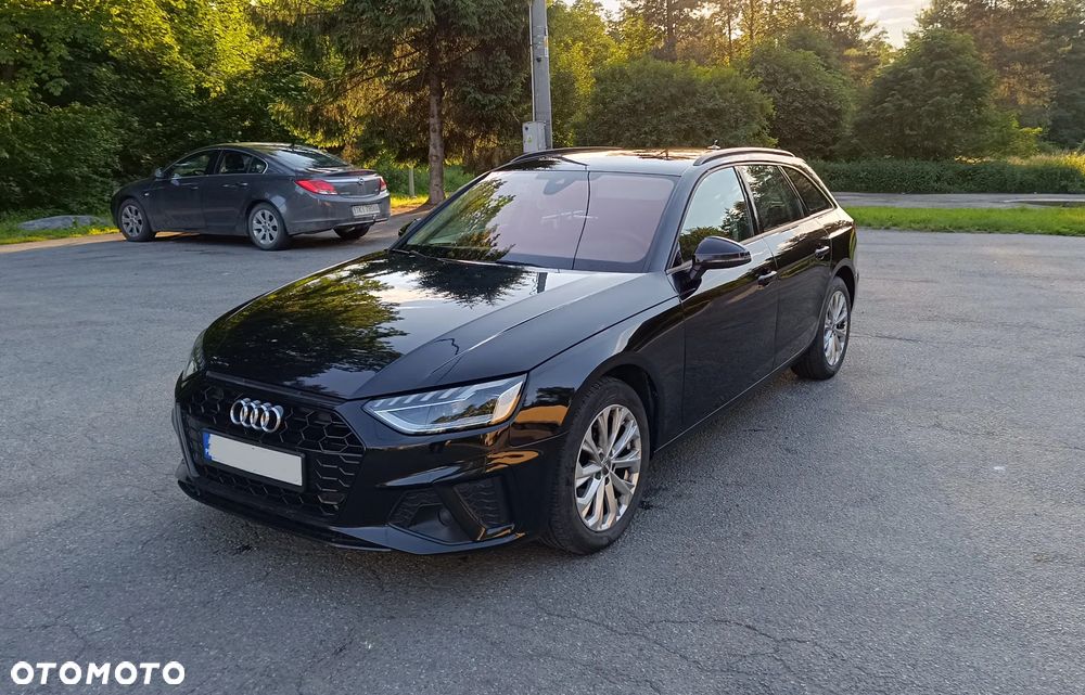 Audi A4 Avant 35 TDI mHEV S Line S tronic - 2
